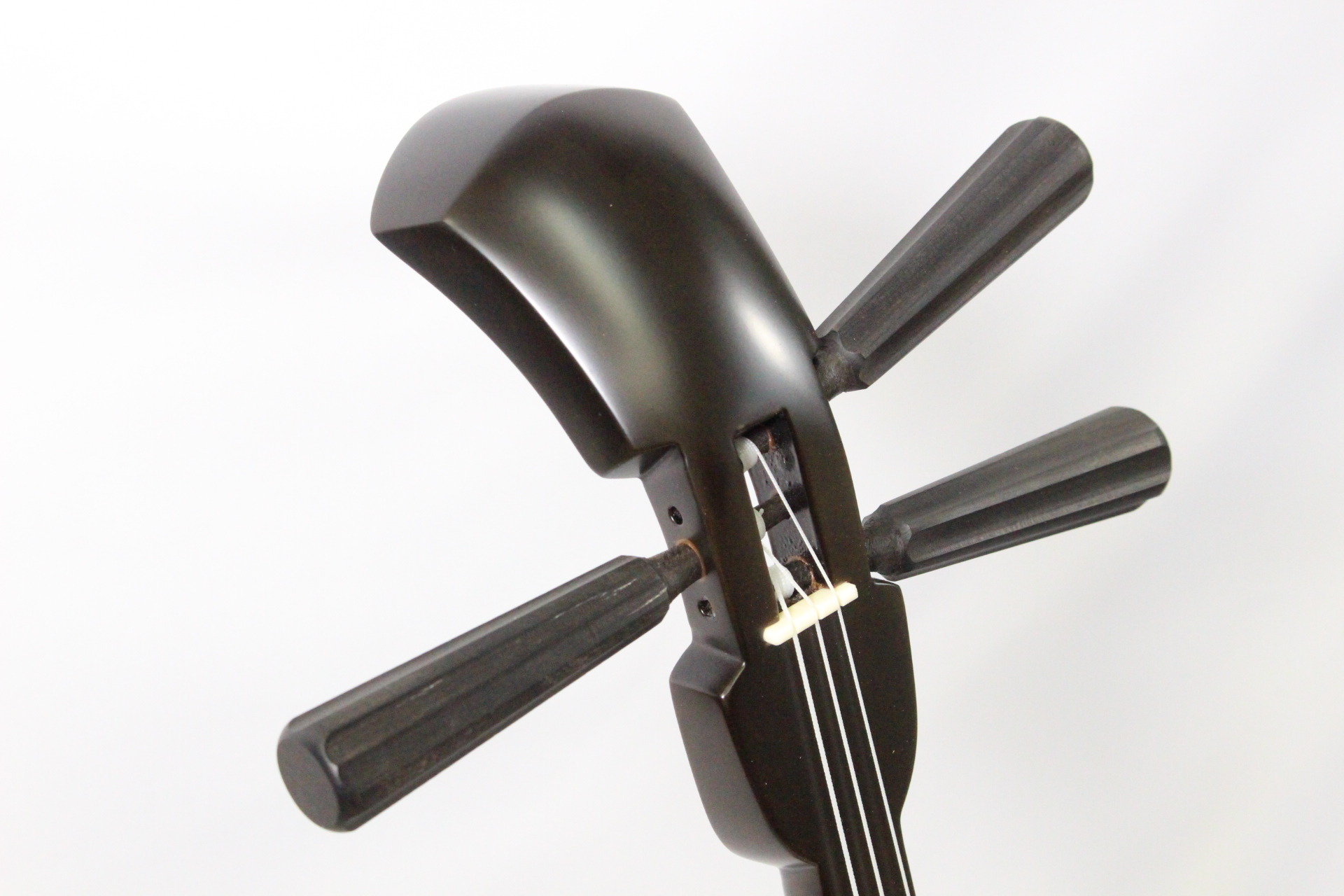 ◇本格◇カミゲン黒木三線【8点セット付き】 三線・木工品の販売