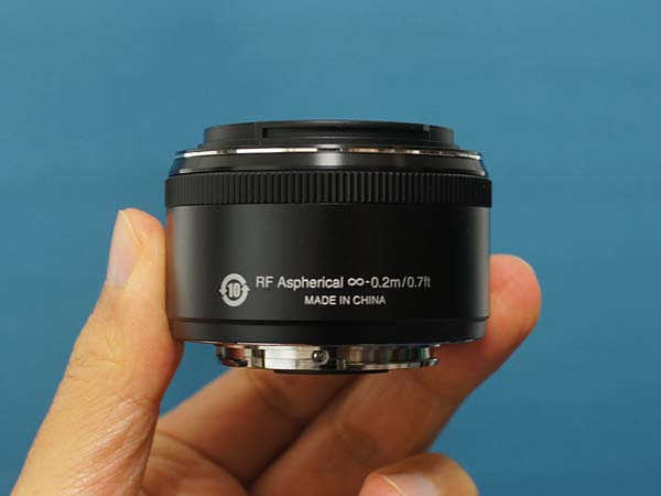 ニコン 1NIKKOR 18.5mm f/1.8 ミラーレスカメラ/monoxデジカメ比較レビュー