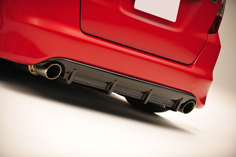 新型フィット リアディフェーザー