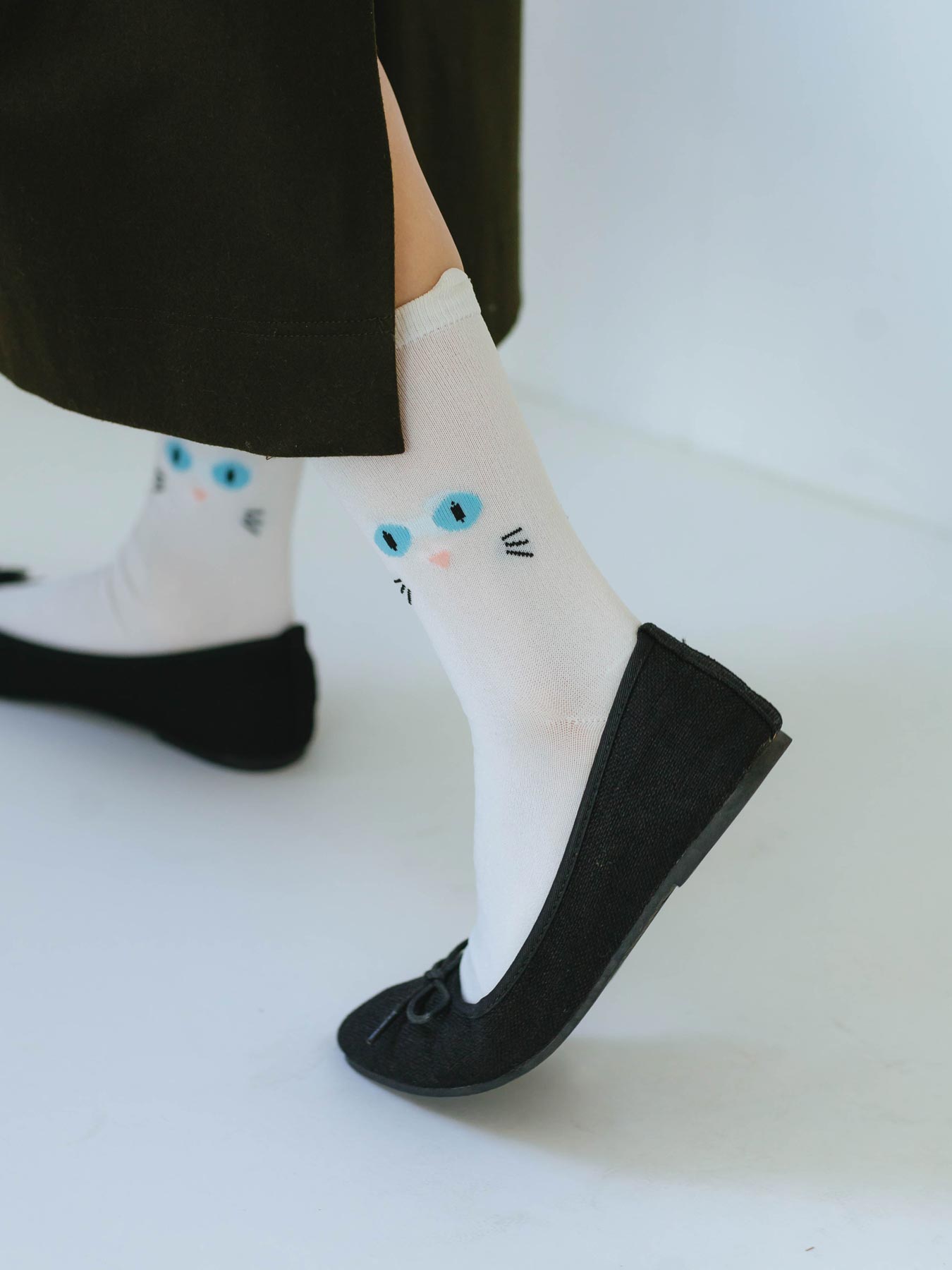 Cat Walk ソックス｜ハンカチ・靴下｜オルネ ド フォイユ公式