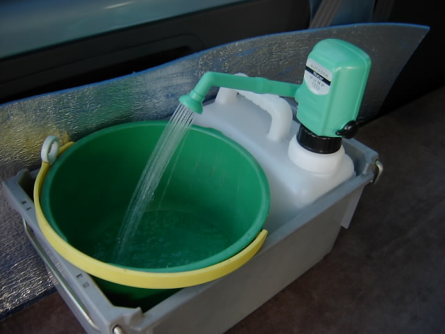 格安キャンパー用シンクへ改造