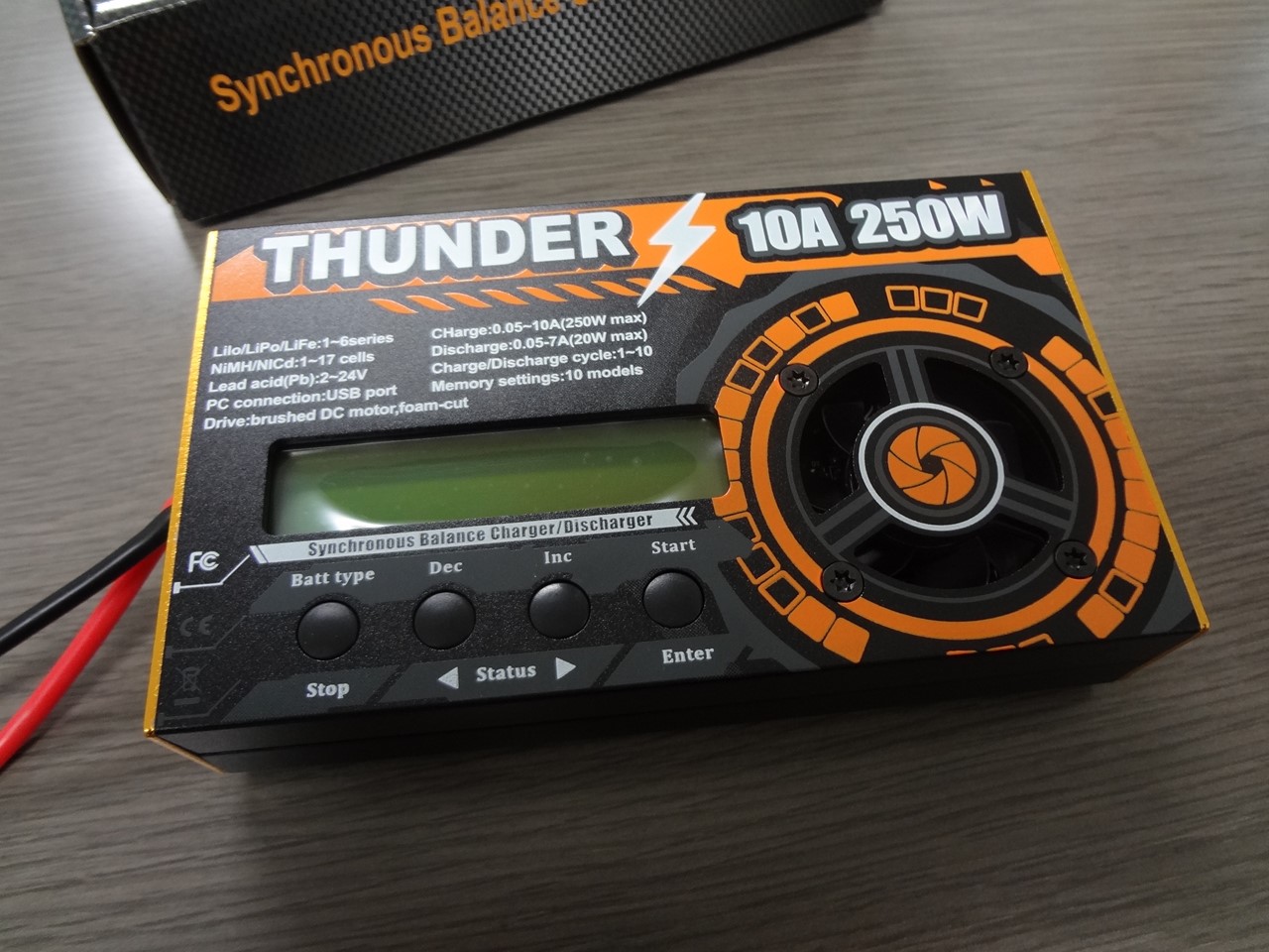 早い者勝ち！ミニ四駆 充電器 モーター慣らし器 サンダー thunder
