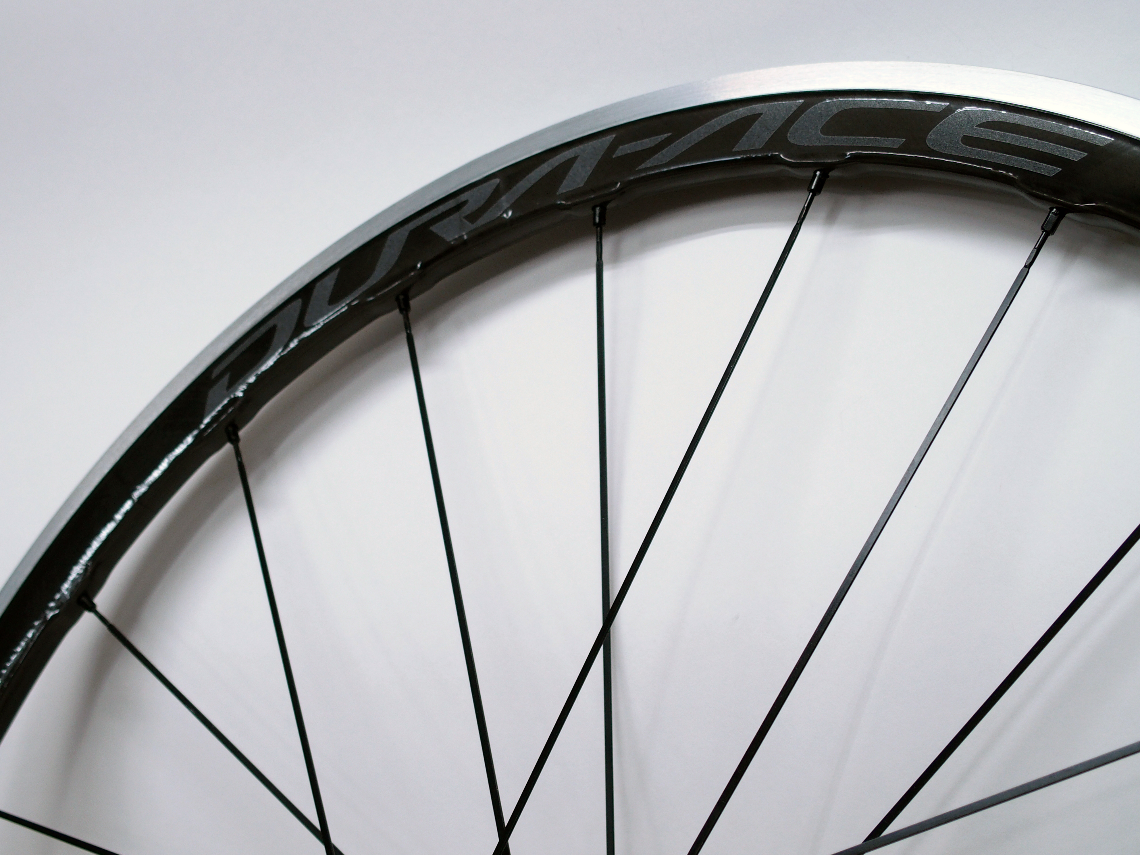 死角の無い万能ホイールが登場、DURA-ACE WH-R9100-C40-CL | お知らせ