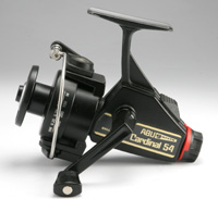 カーディナル54