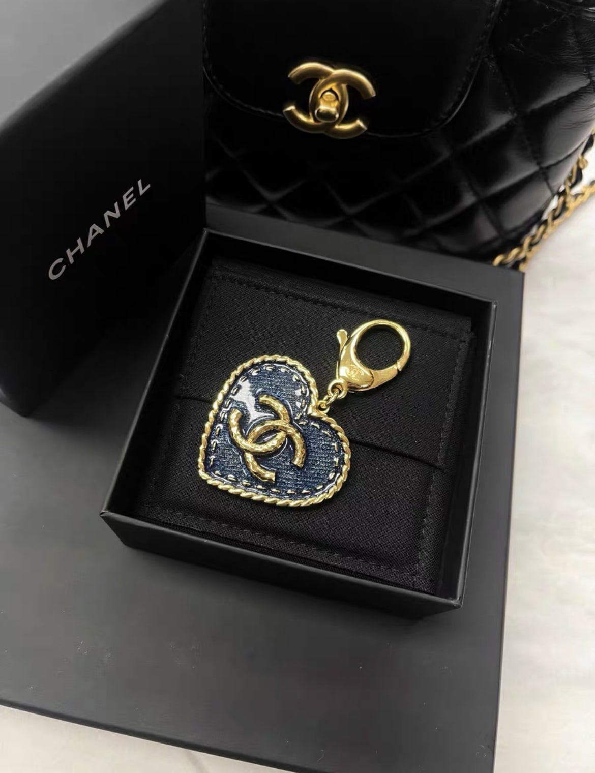 Chanel 24p Denim Blue Heart Keychain – Wararni.com
