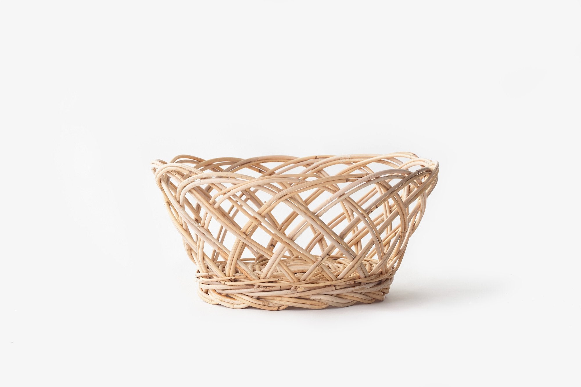 ラタン脱衣かご｜松野屋