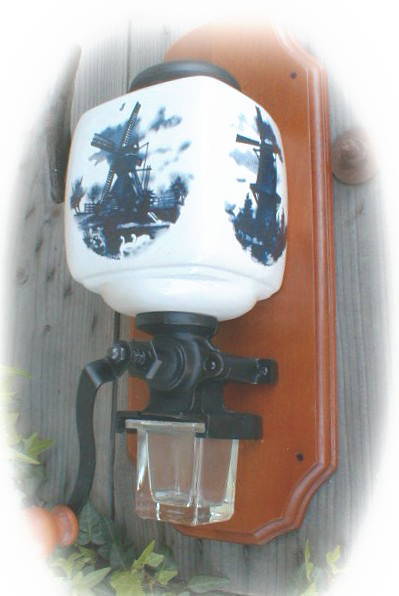 アンティーク 壁掛けコーヒーミル 壁掛けコーヒーグラインダー 壁掛け