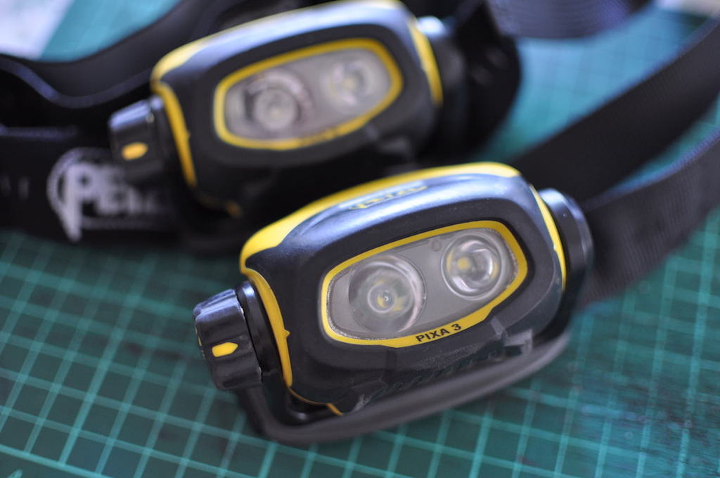 PIXA（ピクサ）3｜タフな漢のヘッドライト