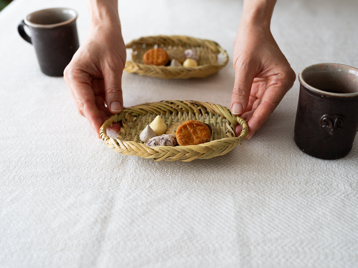 お菓子の盛り皿にも使えるすず竹のおしぼりざる – 市川籠店 | 1basketry
