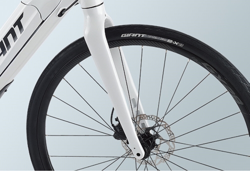 GIANT(ジャイアント) ESCAPE R E+(エスケープ アール イープラス) 2024