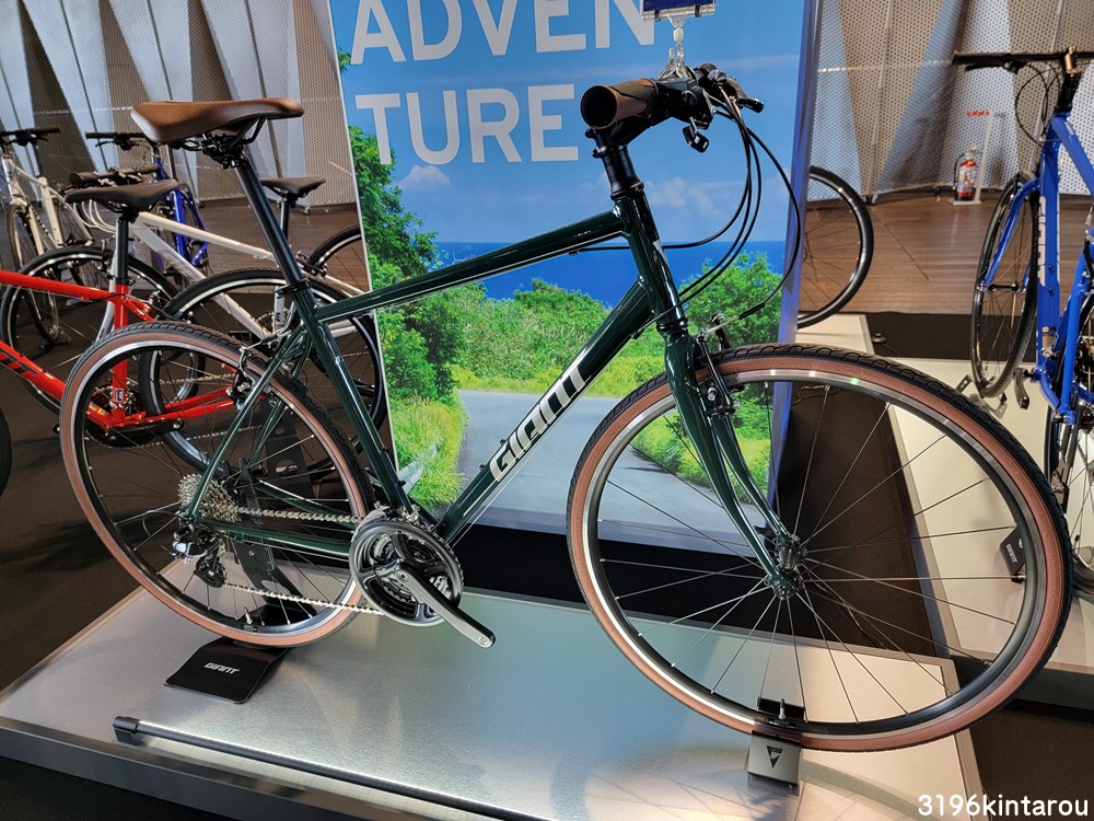 GIANT(ジャイアント) ESCAPE R3(エスケープ アール3) 2024年モデル