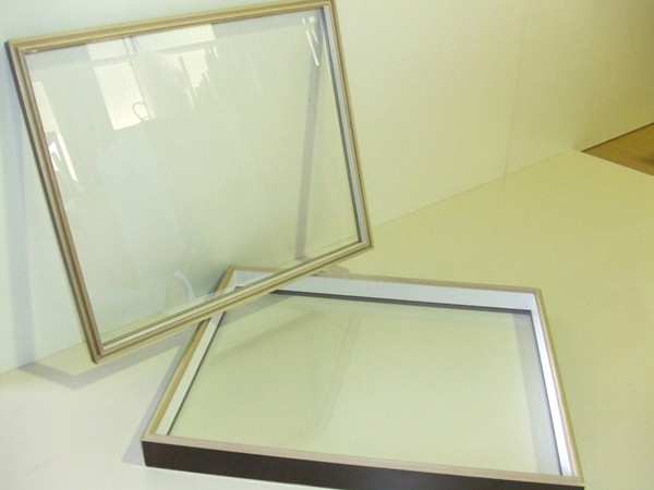 両面ガラス標本箱（ドイツ箱） 標本の表面と裏面が観察できます