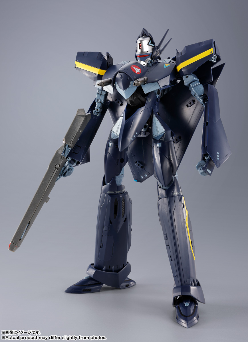 DX超合金 VF-17S ナイトメアステルスバルキリー（ガムリン木崎機