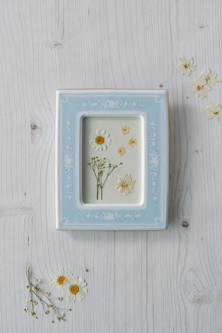 特集 大切な一枚を飾る｜ノリタケのフォトフレーム | ノリタケ食器公式