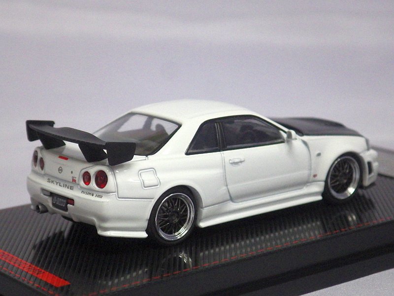 イグニッションモデル 日産 ニスモ R34 GT-R (BNR34) Z-tune WHITE