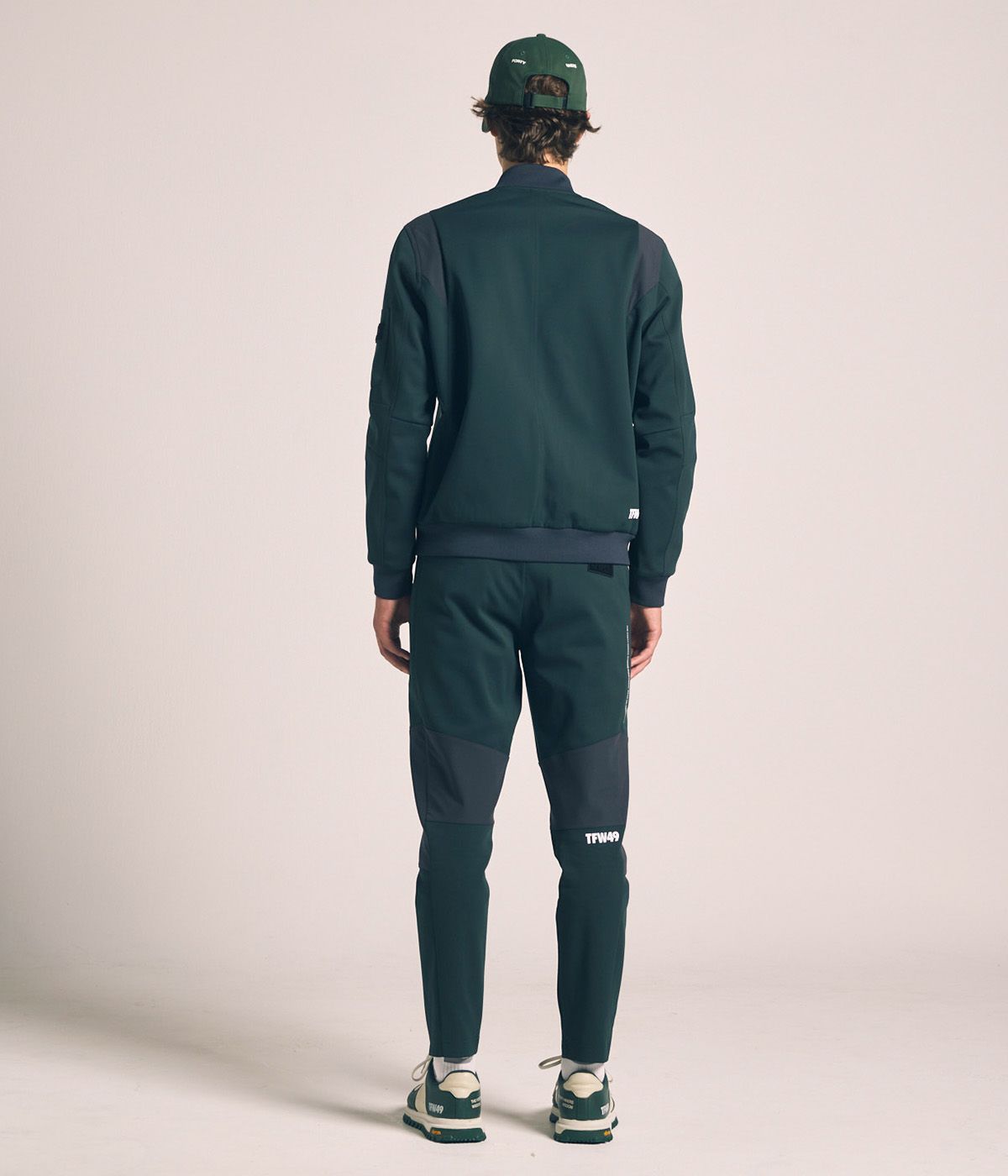 000000000924-14-xl.jpg?t=