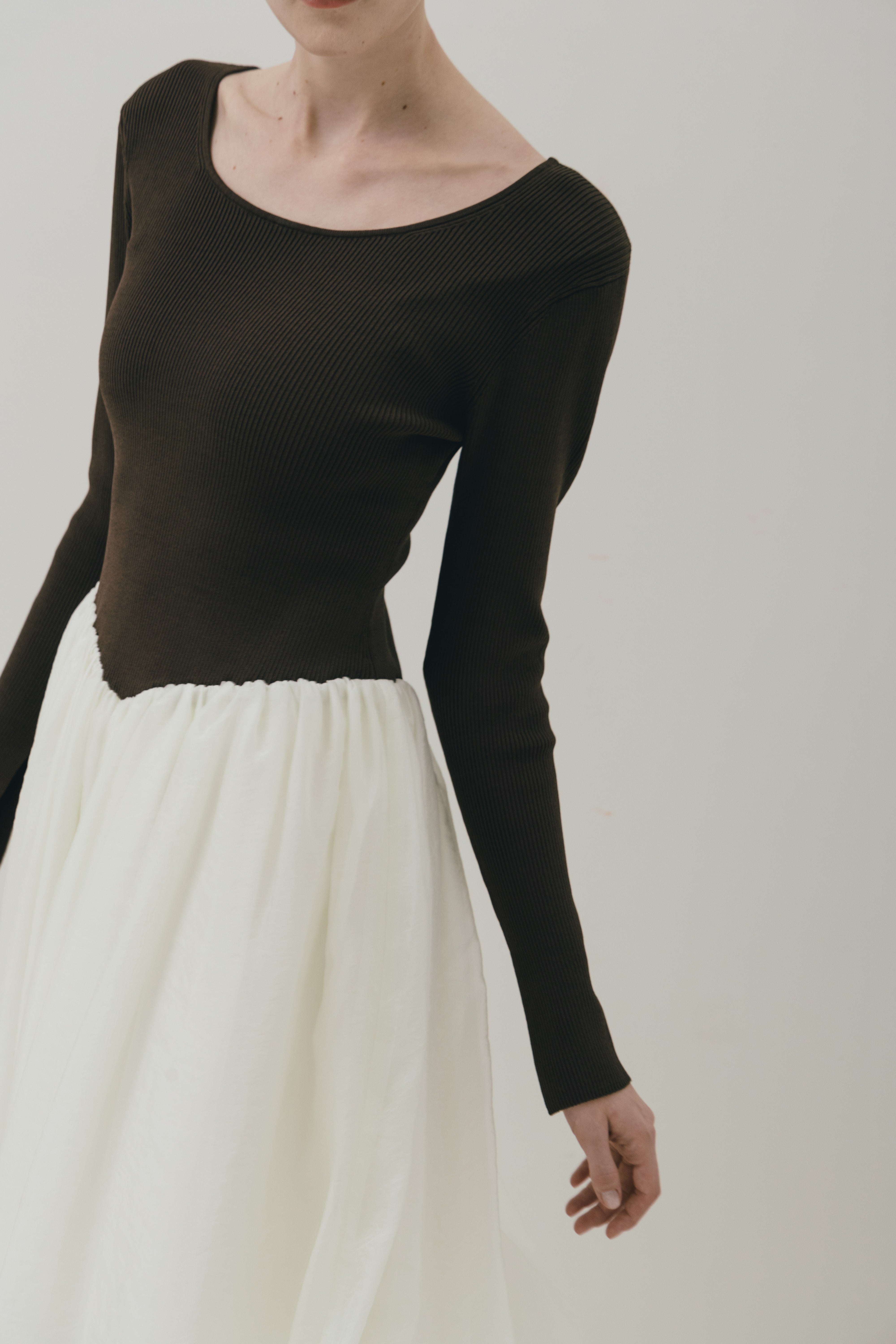 Barbican Onepiece – THE TOÉ