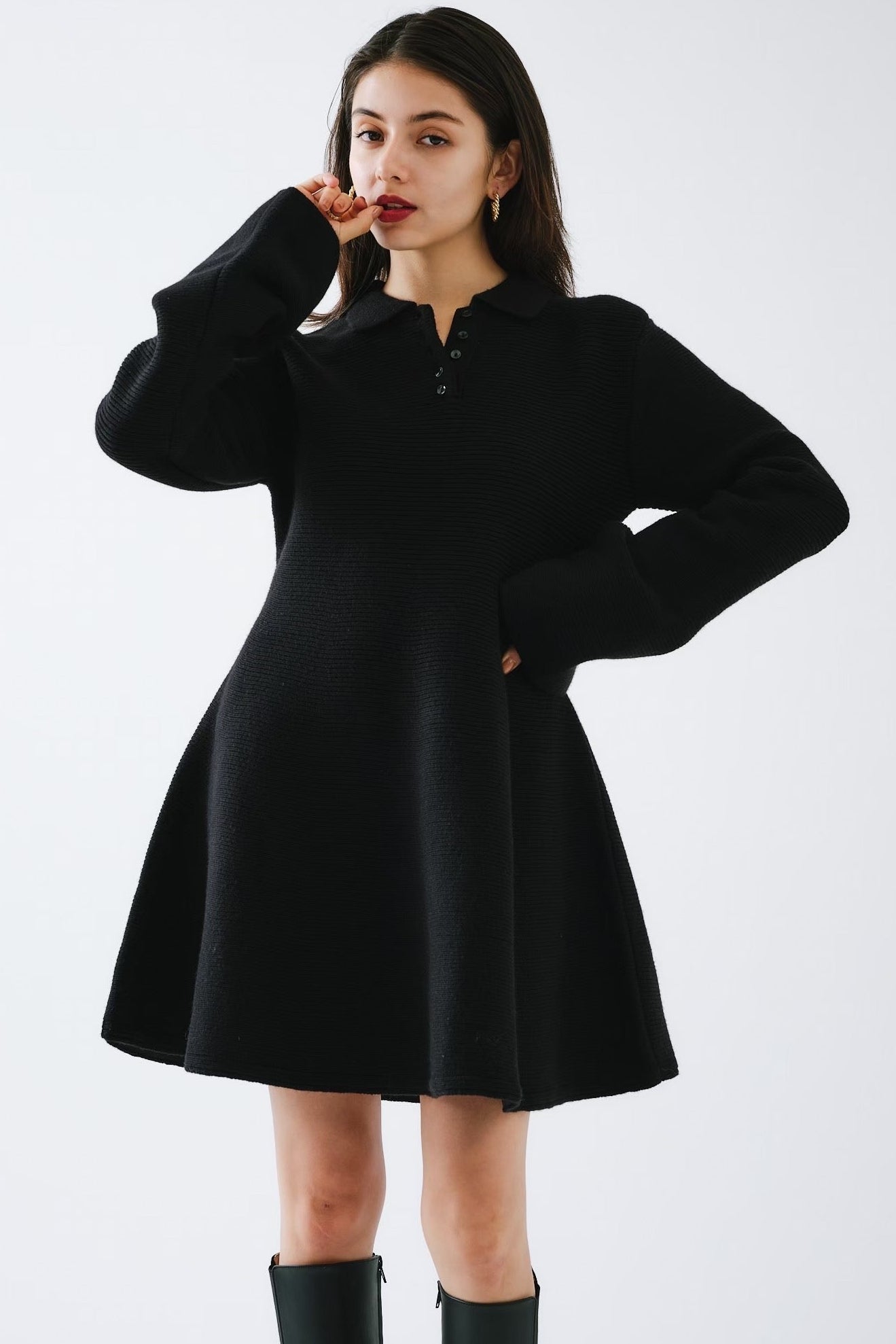 THE TOE】Poros Flare Onepiece ブラック Sサイズ the toe Poros Flare