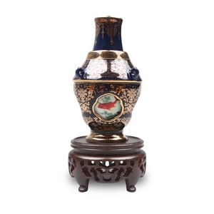 国立故宮博物院 3D文物鑑賞-3D文物-清 乾隆 霽青描金游魚転心瓶