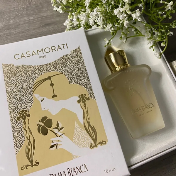 Dama Bianca Xerjoff Review (Casamorati Collection) | The Perfume Mag