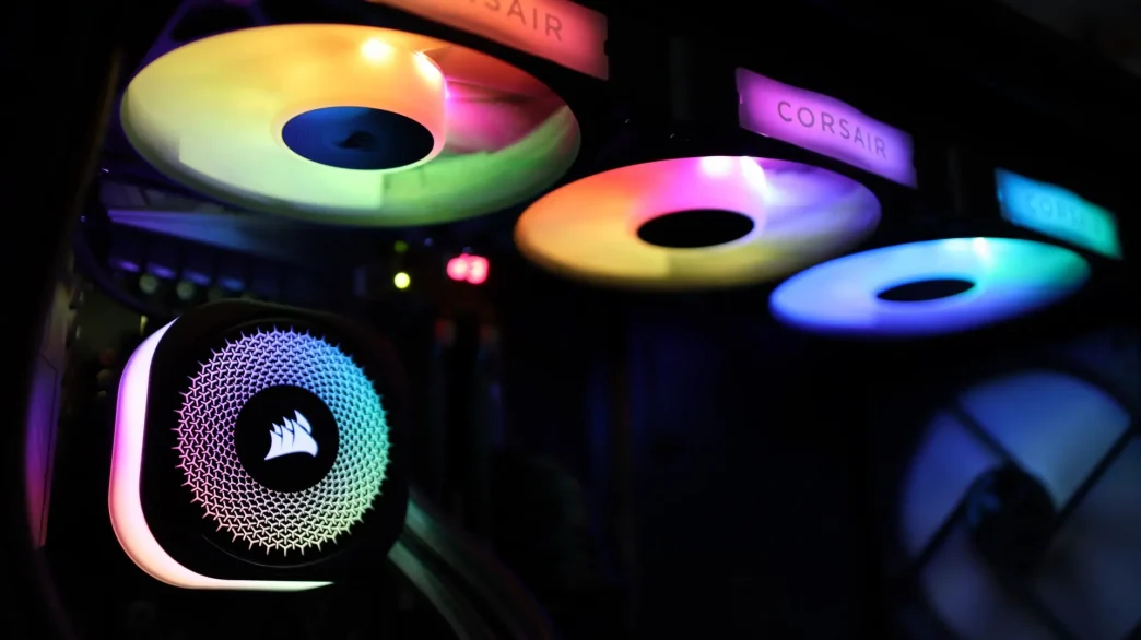 Corsair iCUE LINK TITAN 360 RX RGB Liquid CPU Cooler Review