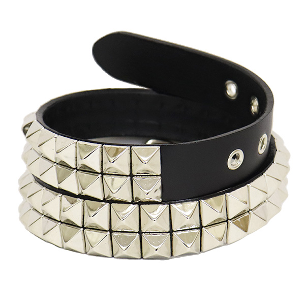 正規取扱店 666 Studded Gear スタッデッドギア 2連ピラミッドスタッズ