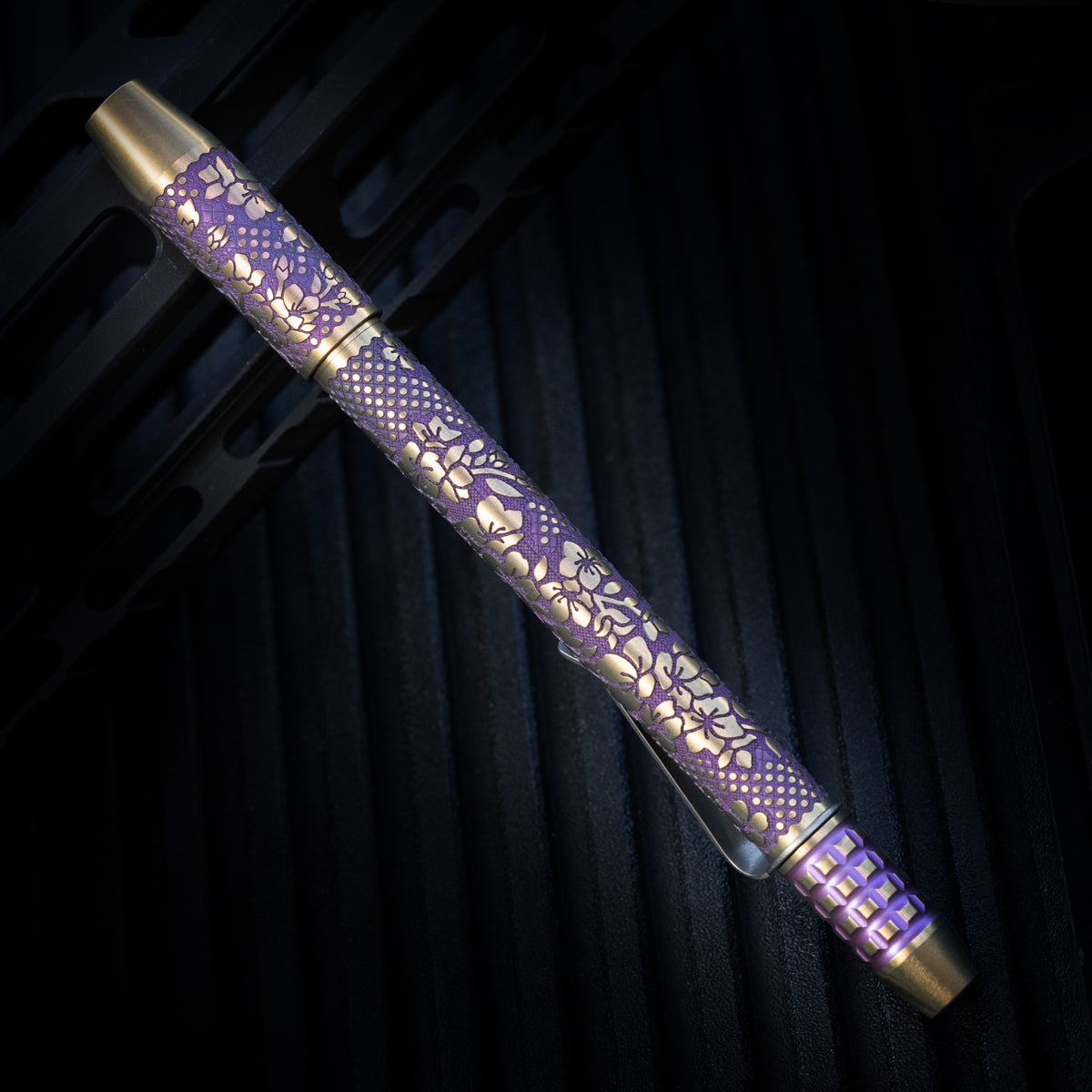 Titanium TechLiner Grid Pen -- Sakura LE (Gold / Violet Ano) – Ti2
