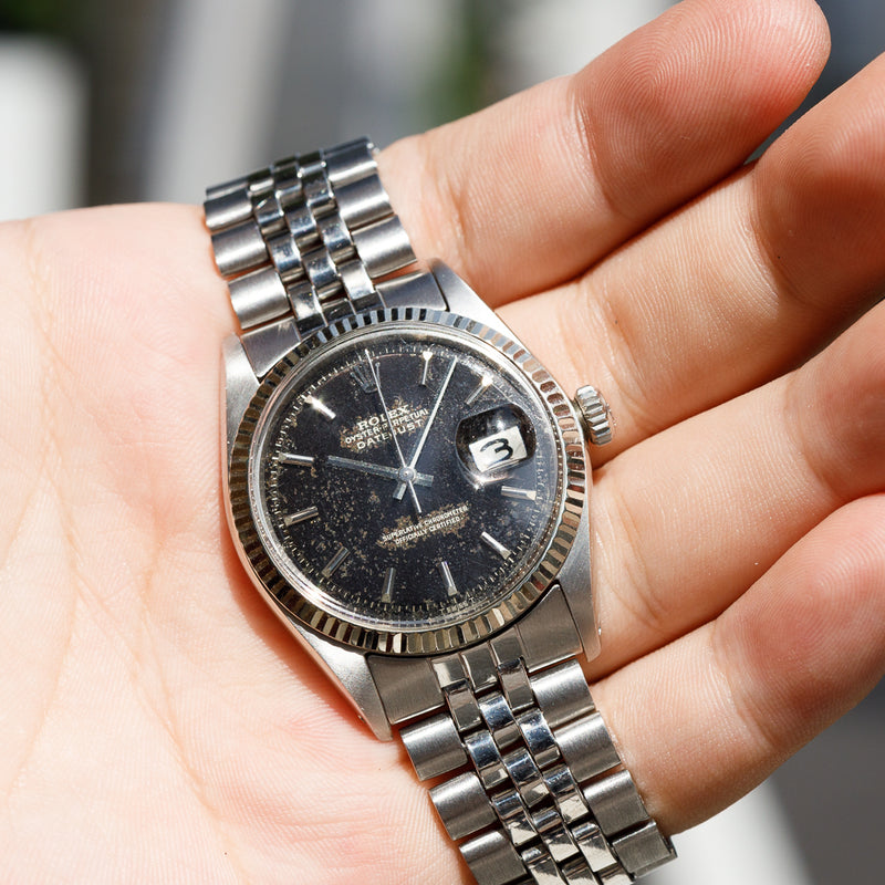 ROLEX DATEJUST Ref.1601 Black Gilt Dial – TIMEANAGRAM
