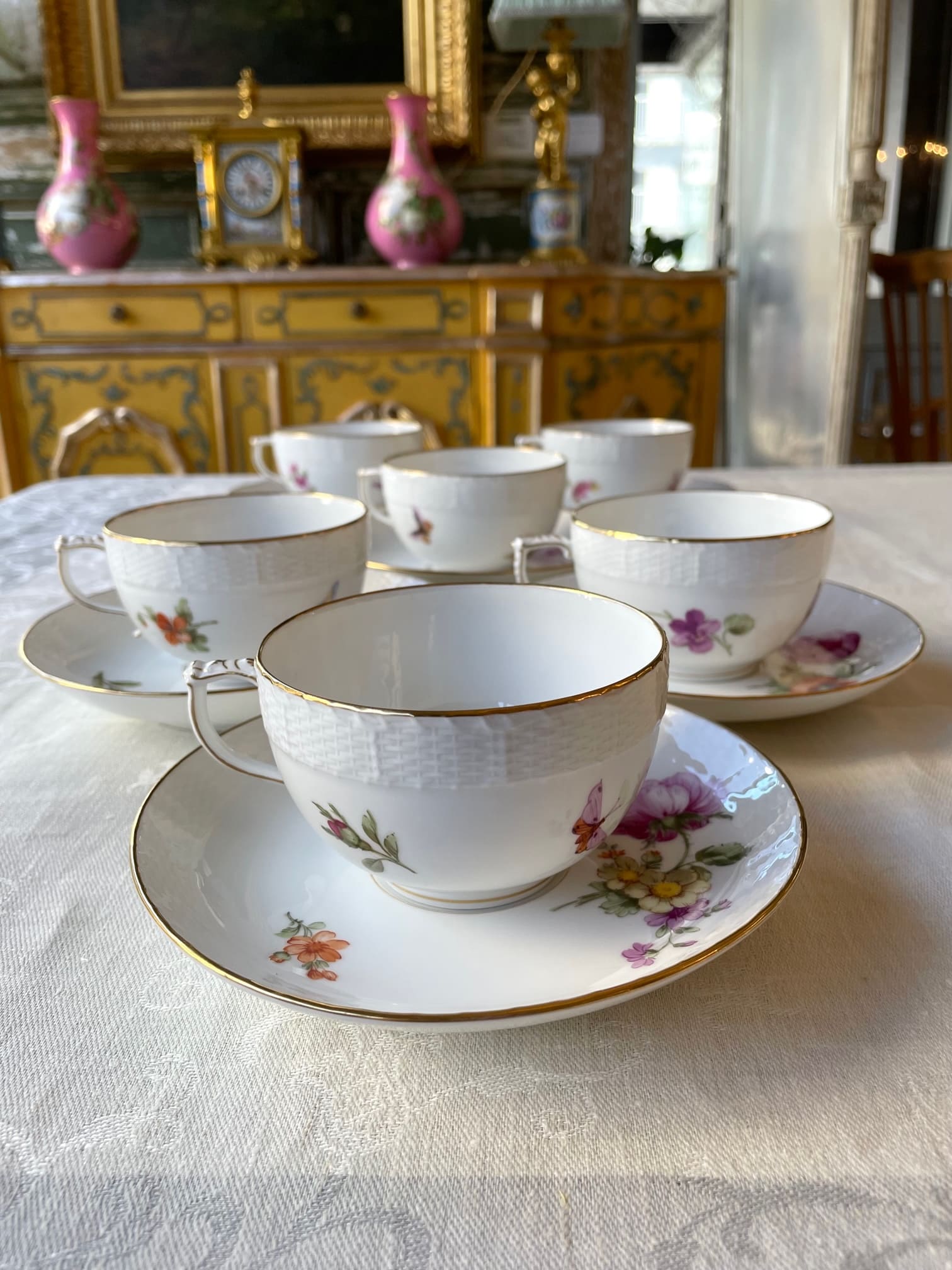 KPMベルリン 金彩花蝶文 ティーカップ＆ソーサー 6客セット t513 - 陶夢