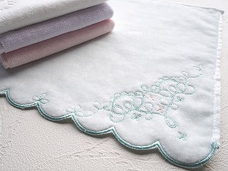 TMOC』フェストネタオルハンカチ – タオル美術館公式オンラインショップ