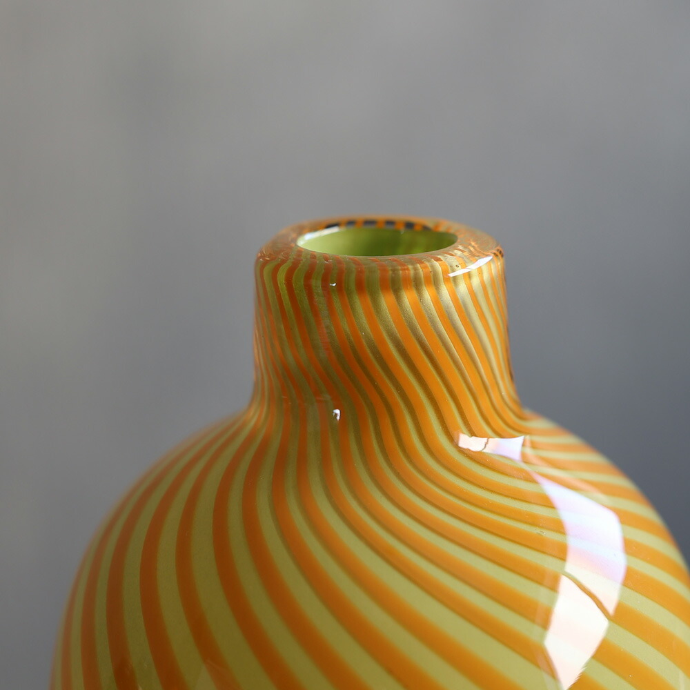 楽天市場】ストライプ 模様 分厚い ガラス フラワーベース HUNT9 Bach