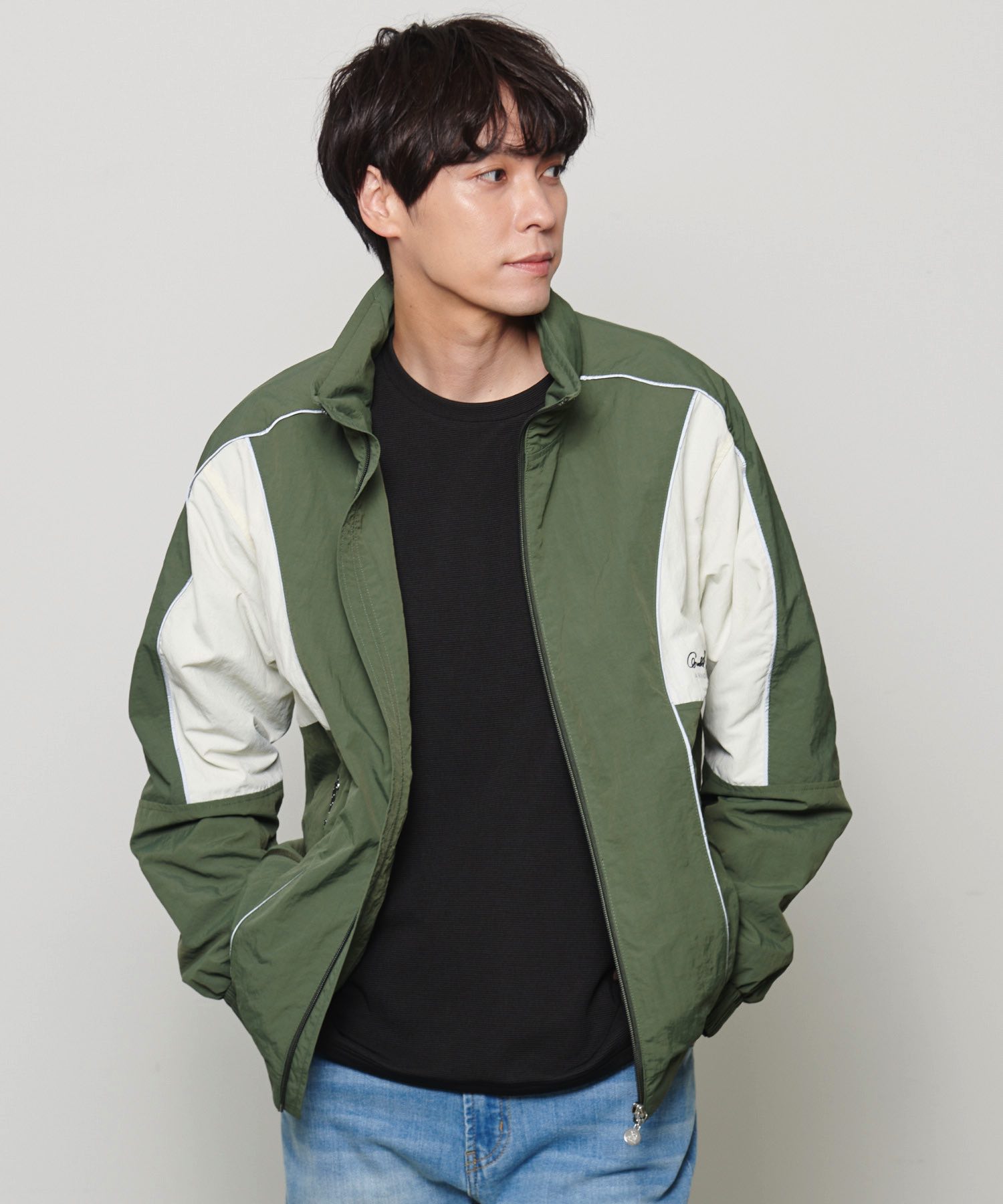 a742060s-1.jpg?fitin=720:720