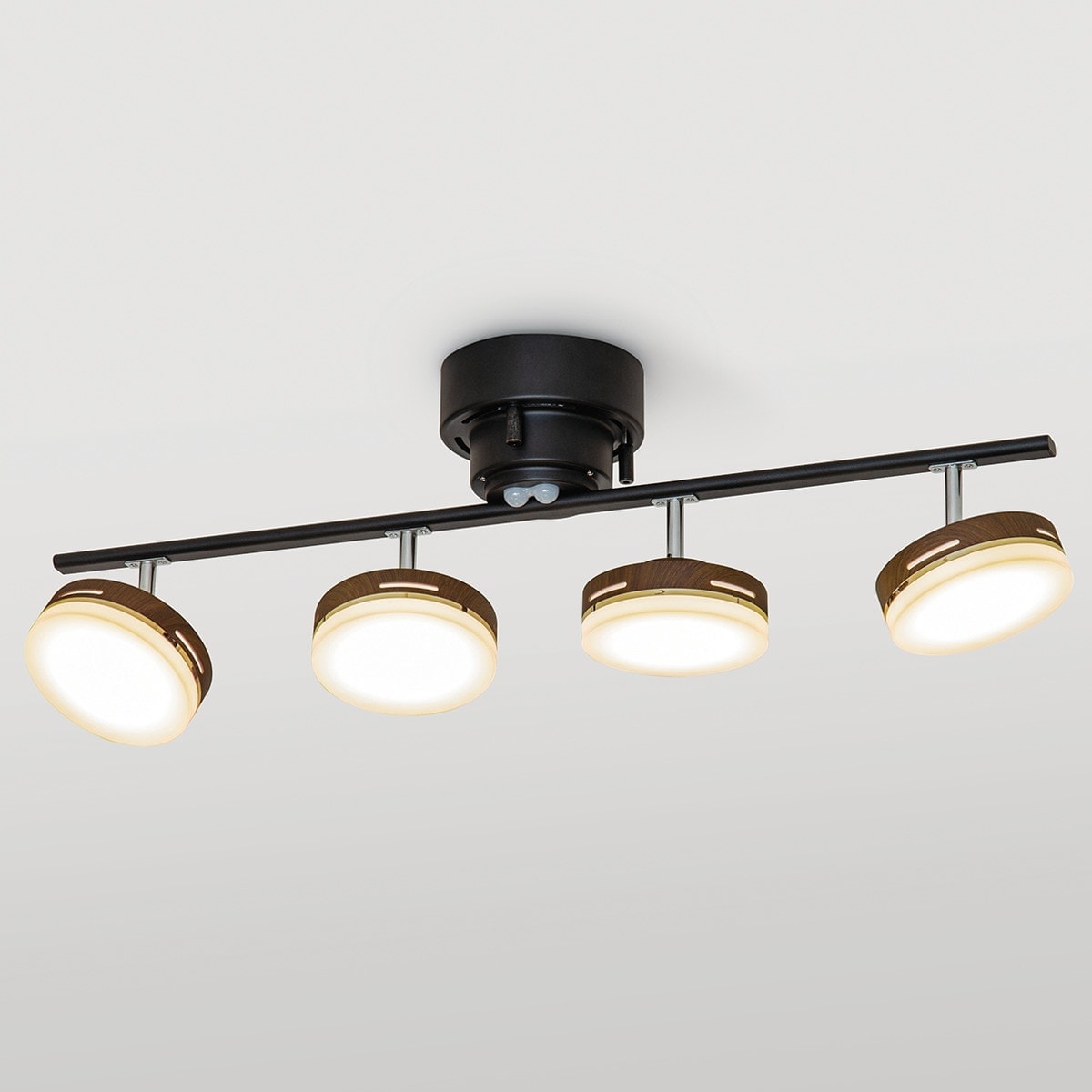 楽天市場】[幅79cm] 4灯LEDシーリングライト (YP787C) ニトリ 【玄関先