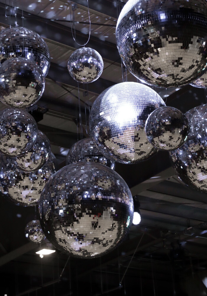 楽天市場】ミラーボール 約100cm 約1m 大きい 巨大 シルバー キラキラ