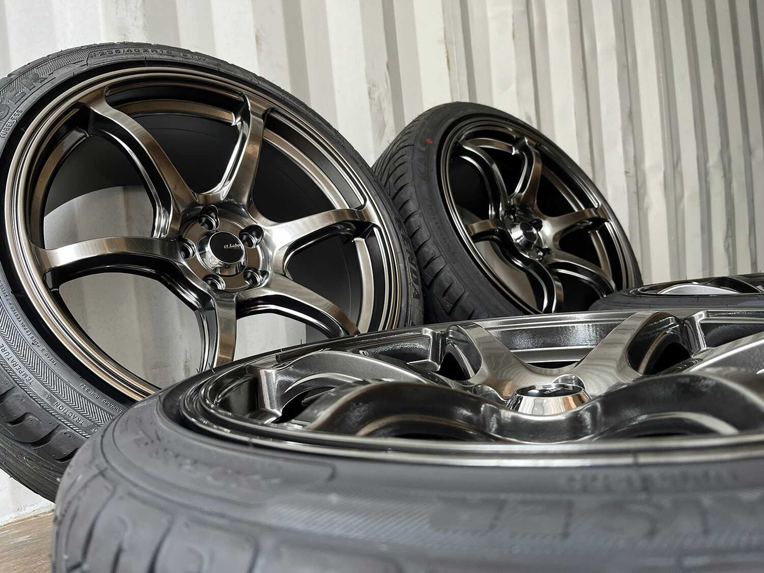 楽天市場】86 BRZ タイヤホイールセット 18インチ Acht-6 クロニウム