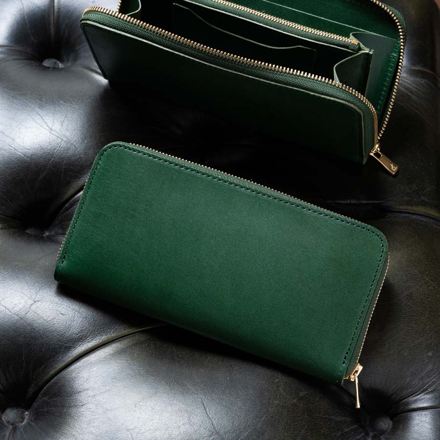 楽天市場】【着後レビュー特典】栃木レザー 長財布 メンズ ラウンド