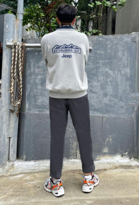 楽天市場】送料無料☆韓国ブランド☆JEEP☆HALF ZIP-UP M-LOGO SWEAT