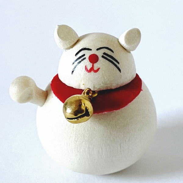 楽天市場】木製 招き猫 起き上がりこぼし 白 木 雑貨 置物 おきあがり