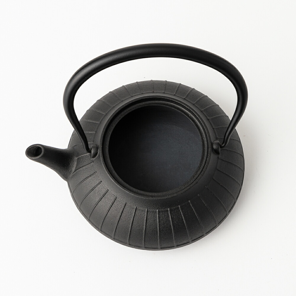 楽天市場】OIGEN（オイゲン） 南部鉄器/鉄瓶 平八千草 0.8L IH対応