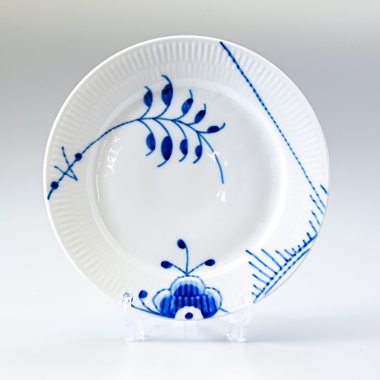 楽天市場】ロイヤルコペンハーゲン ブルーフルーテッド プレート 19cm