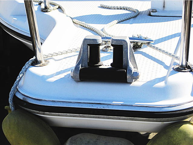 籠の鉄アレーと横のローラーは売物ではありません。取りに来れる