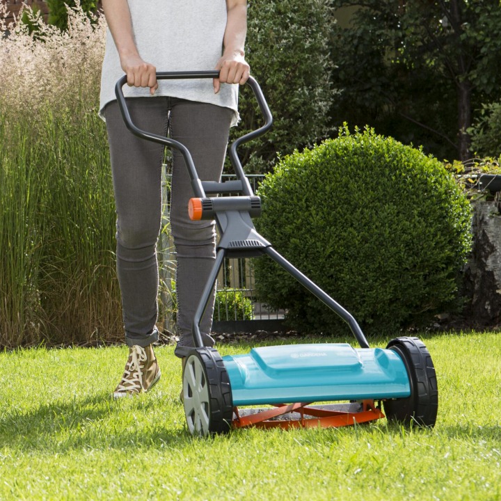 楽天市場】京セラ(Kyocera)旧リョービ手動式芝刈機HLM-3000リール式