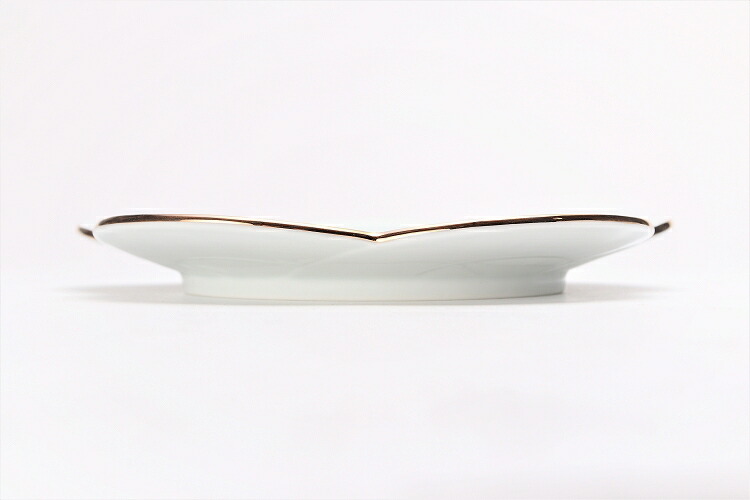 楽天市場】【有田焼 田清窯 太白金線梅結び皿】有田焼 磁器 変形皿 梅