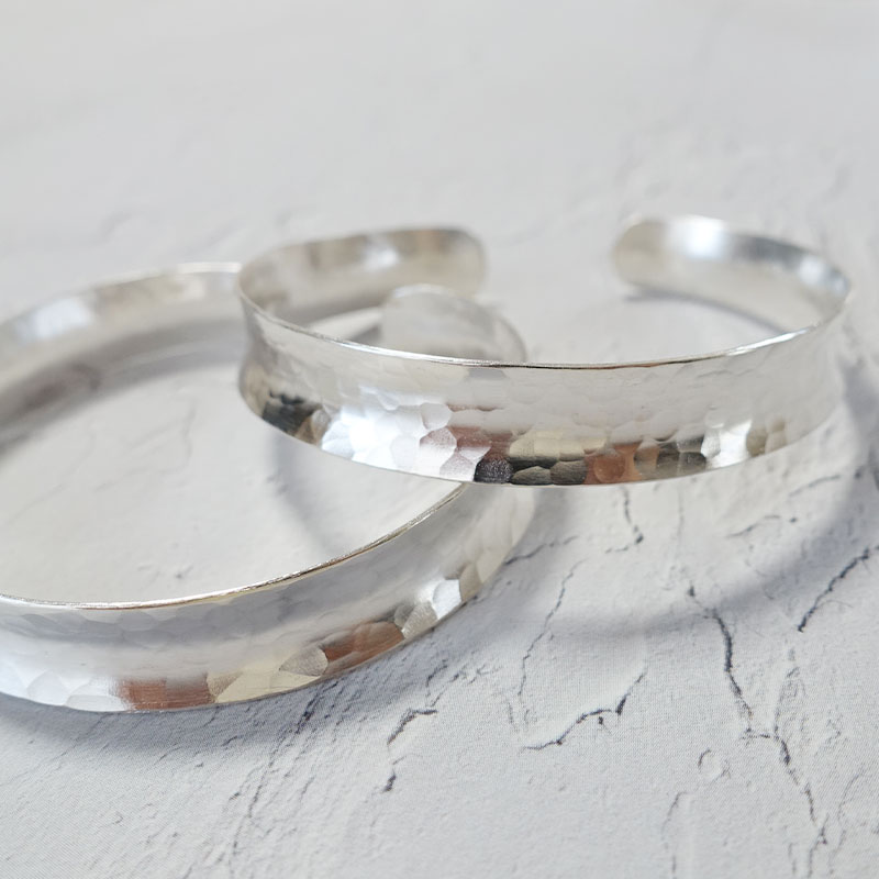 楽天市場】バングル レディース シルバー カレン族 カレン シルバー925