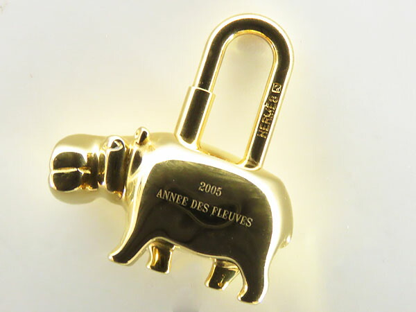 楽天市場】【美品】エルメス HERMES カデナ ANNEE DES FLEUVES かば