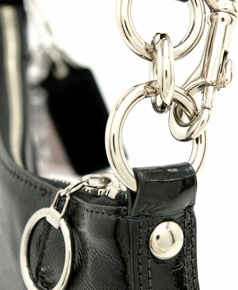 楽天市場】【バッグ】COACH コーチ ポピー パテントレザー グルービー