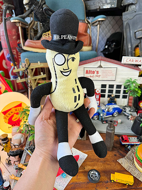 楽天市場】ミスターピーナッツ ぬいぐるみ プラッシュドール