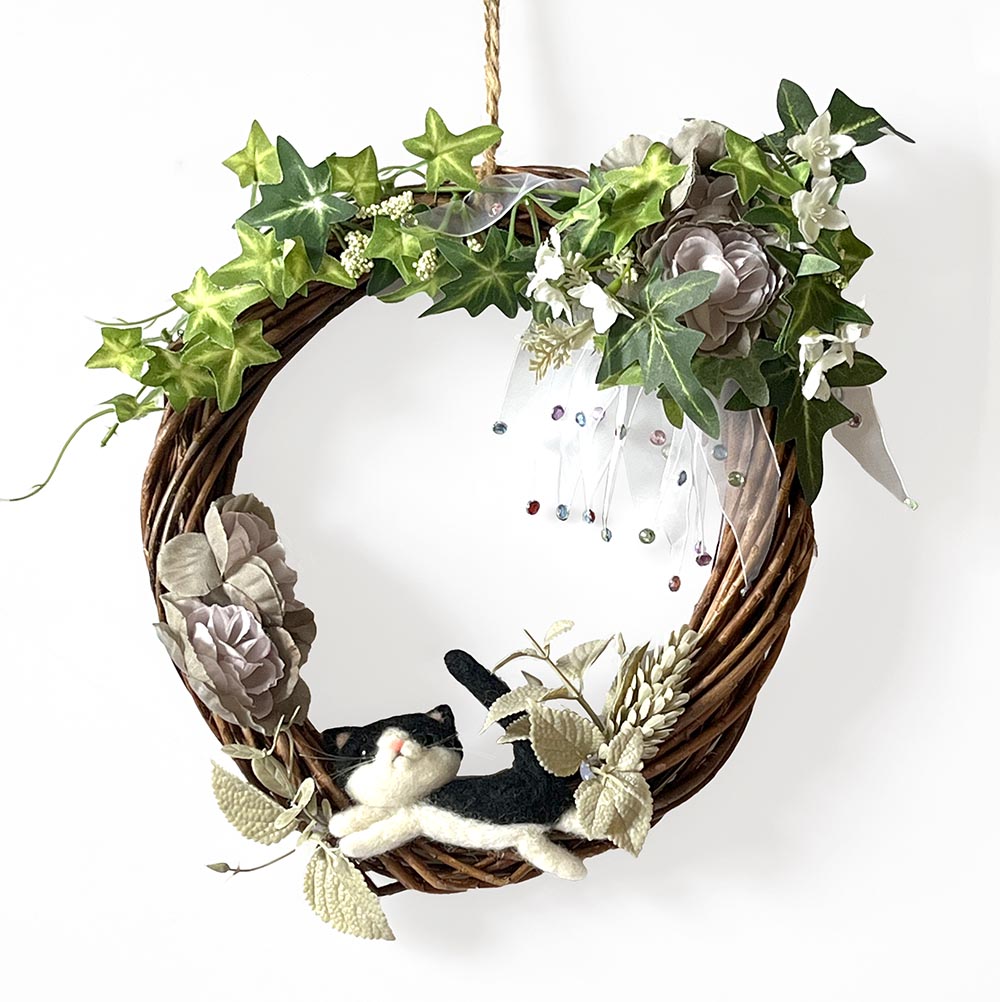 楽天市場】フェルトアートMaron 猫とお花のリースL（ハチワレ