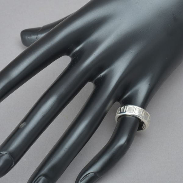 楽天市場】新品仕上げ Tiffany&Co. ティファニー アトラス リング 8号