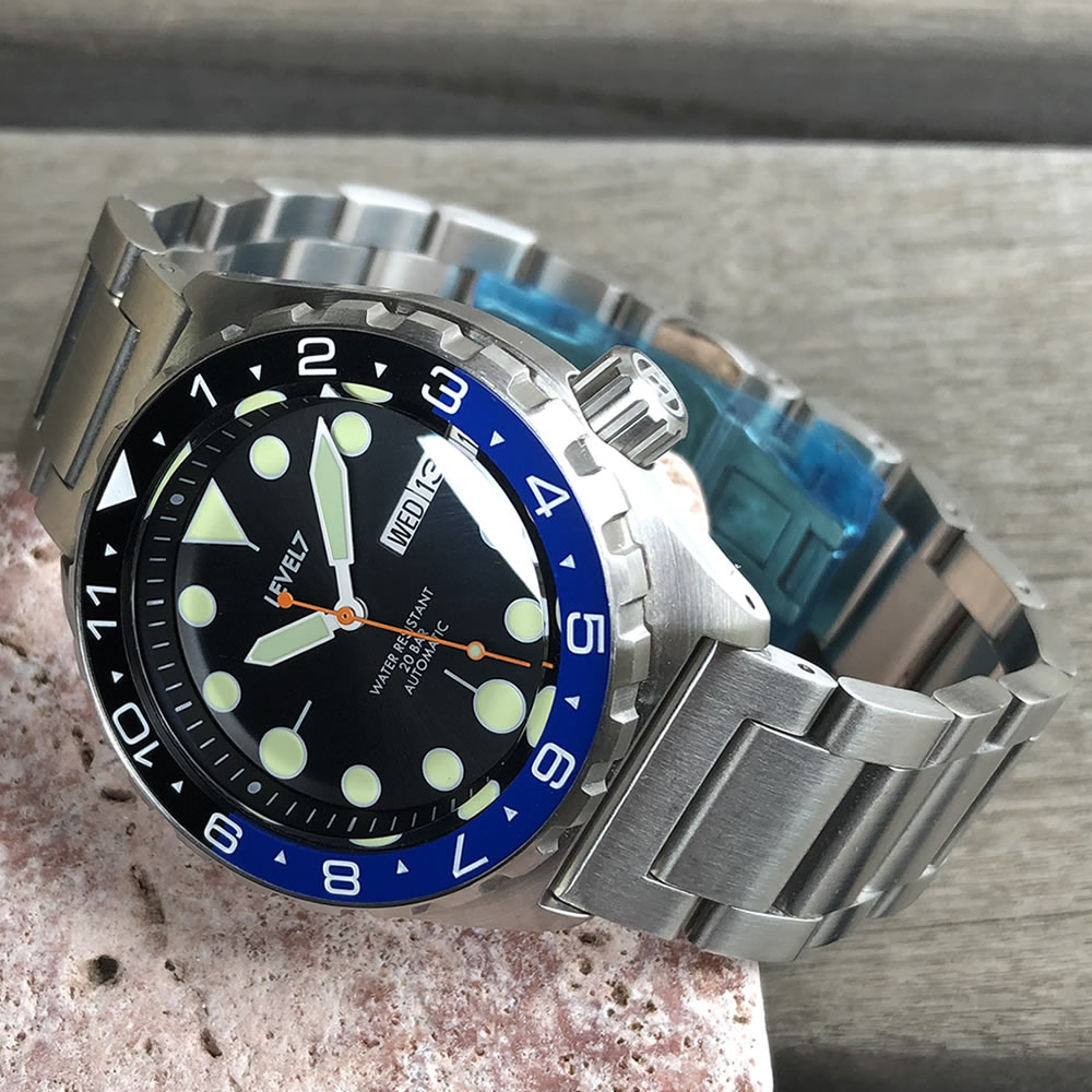 楽天市場】カスタム自在 自社で組立てた日本製 ハンドメイドの腕時計